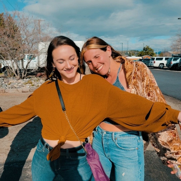 Meet your Posher, Jessica - Picture 4 of 7